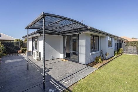 Photo of property in 52 Mahlet Street, Northwood, Christchurch, 8051