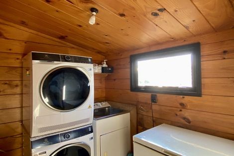 Photo of property in 1 Waikare Place, Welcome Bay, Tauranga, 3112