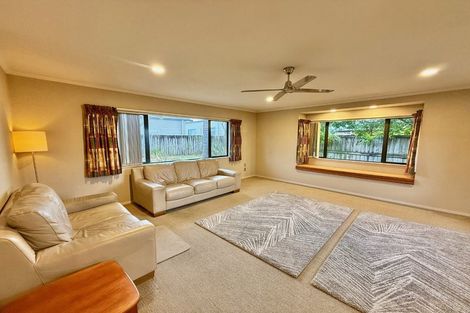 Photo of property in 13 Maccallum Court, Rototuna, Hamilton, 3210