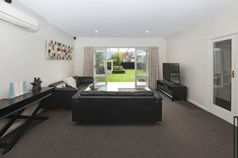 Photo of property in 73 Saint Albans Street, St Albans, Christchurch, 8014
