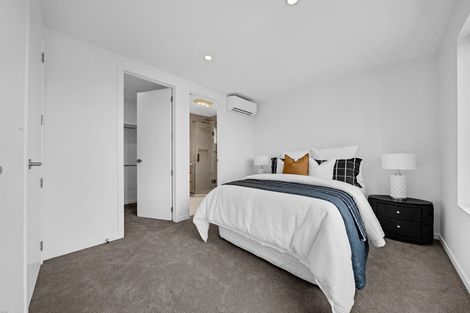 Photo of property in 1/145 Bucklands Road, Bucklands Beach, Auckland, 2012