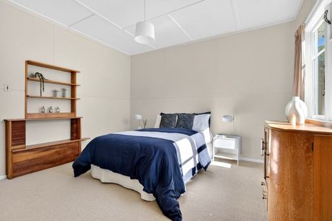 Photo of property in 30 Victoria Street, Carterton, 5713