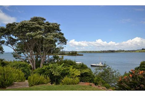 Photo of property in 56 Rangitane Loop Road, Kerikeri, 0294
