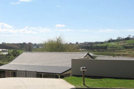 Photo of property in 35 Brodie Place, Bethlehem, Tauranga, 3110