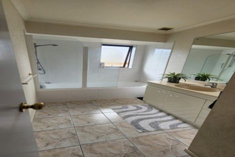 Photo of property in 9 Lizzie Lane, Clover Park, Auckland, 2019