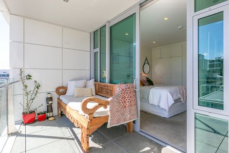 Photo of property in Chews Lane Apartments, 16c/9 Chews Lane, Wellington Central, Wellington, 6011