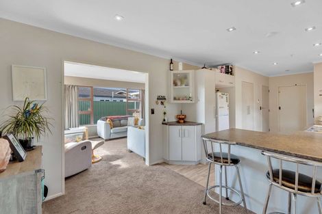 Photo of property in 34 John F Kennedy Drive, Milson, Palmerston North, 4414