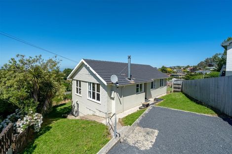 Photo of property in 27 Hanlon Street, Halfway Bush, Dunedin, 9010