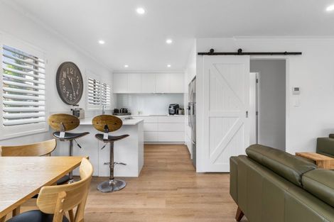 Photo of property in 6 Terrace Avenue, Mount Maunganui, 3116