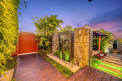 Photo of property in 1/25 Seymour Road, Mellons Bay, Auckland, 2014