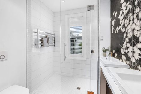 Photo of property in 107 Hamilton Avenue, Ilam, Christchurch, 8041