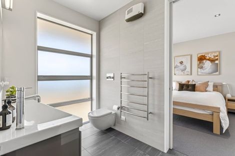 Photo of property in 6 Clearview Street, Wanaka, 9305