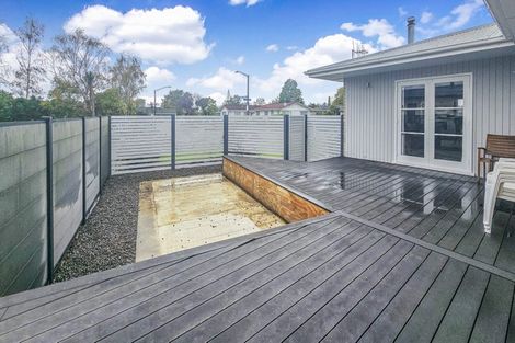 Photo of property in 33 Holyrood Street, Taradale, Napier, 4112