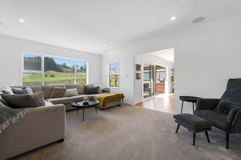 Photo of property in 53b Russell Road, Wainui, Silverdale, 0992