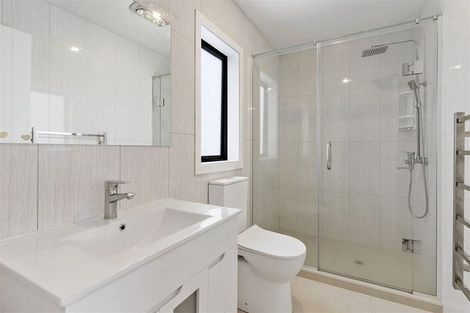 Photo of property in 11a Kirikiri Drive, Papakura, 2110