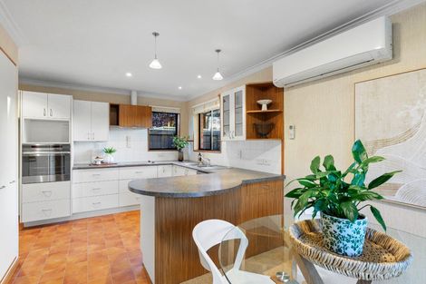 Photo of property in 11b Winters Road, Redwood, Christchurch, 8051