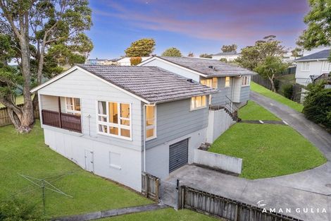 Photo of property in 18 Grandison Crescent, New Lynn, Auckland, 0600