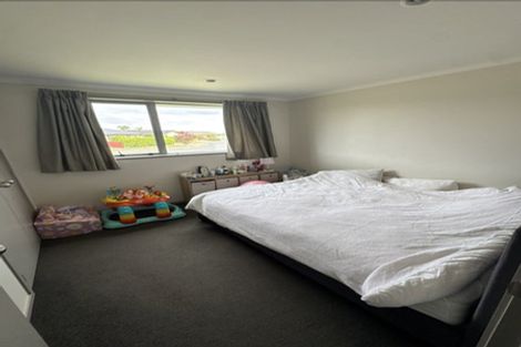 Photo of property in 8 Waltham Place, Rototuna North, Hamilton, 3210