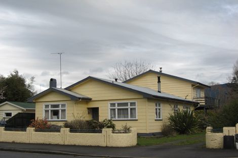 Photo of property in 101 Commercial Street, Takaka, 7110
