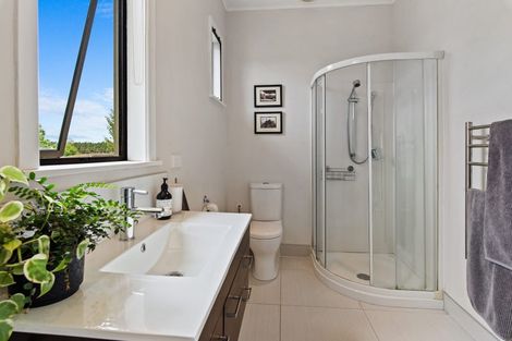 Photo of property in 9 Peak Road, Kaukapakapa, Helensville, 0875