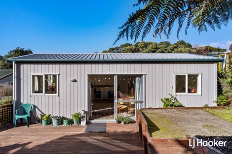 Photo of property in 21 Pacific Road, Waihi Beach, 3611