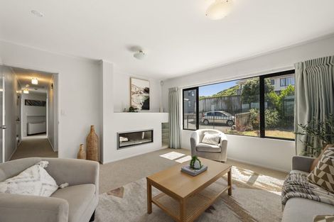 Photo of property in 43 Bowes Crescent, Strathmore Park, Wellington, 6022