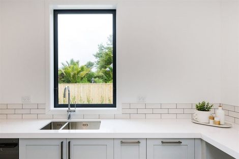 Photo of property in 92 Jickell Street, Hokowhitu, Palmerston North, 4410