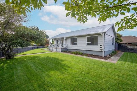 Photo of property in 1 Augustus Earle Place, Pukehangi, Rotorua, 3015