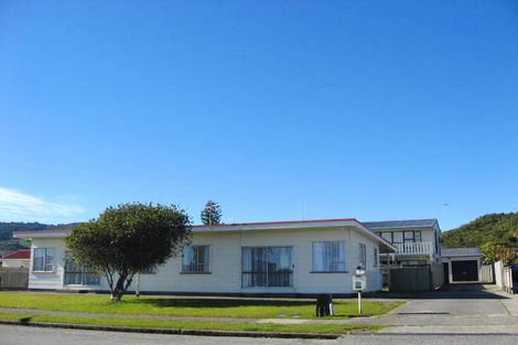 Photo of property in 7a Shelley Street, Greymouth, 7805