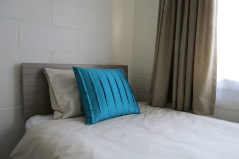 Photo of property in 11 Donald Street, Regent, Whangarei, 0112