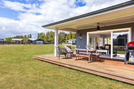 Photo of property in 5/500 Kinloch Road, Kinloch, Taupo, 3377