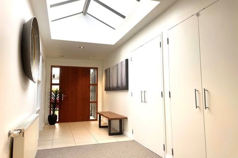 Photo of property in 5 Crawford Place, Lake Hayes, Queenstown, 9304