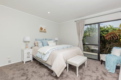 Photo of property in 2/1 Livingstone Street, Milford, Auckland, 0620