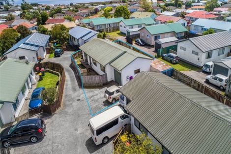 Photo of property in 28a Barneys Farm Road, Clendon Park, Auckland, 2103