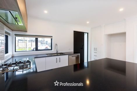 Photo of property in 3 Joseph Bolton Crescent, Wallaceville, Upper Hutt, 5018