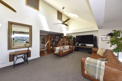 Photo of property in 12 Overdale Drive, Cashmere, Christchurch, 8022