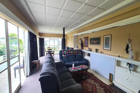 Photo of property in 53 Rhodes Street, Waimate, 7924