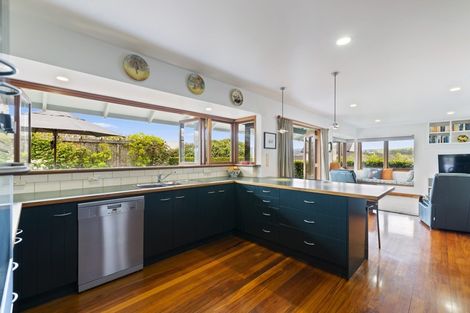 Photo of property in 14 Cobbe Place, Pomare, Rotorua, 3015