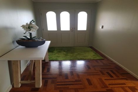 Photo of property in 65 Lowry Avenue, Redwood, Christchurch, 8051