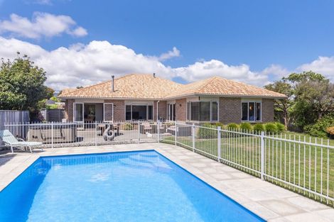 Photo of property in 12 Regent Drive, Paraparaumu Beach, Paraparaumu, 5032