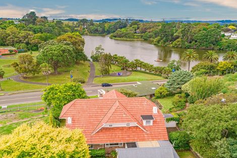 Photo of property in 84 Parkes Avenue, Saint Johns Hill, Whanganui, 4501