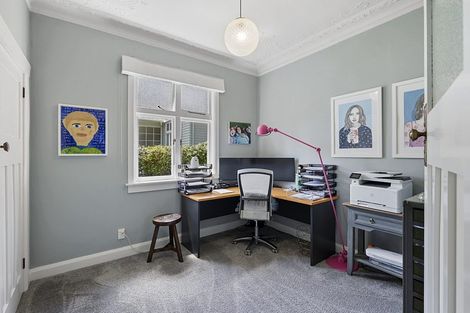 Photo of property in 7 Glen Almond Street, New Plymouth, 4310