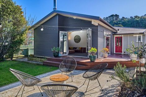 Photo of property in 39 Kiwi Street, Alicetown, Lower Hutt, 5010