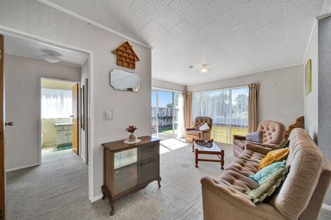 Photo of property in 4a Brierley Place, Marfell, New Plymouth, 4310