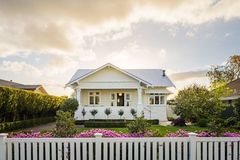 Photo of property in 6 Grosvenor Street, Cambridge, 3434