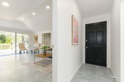 Photo of property in 10/40 Radiata Lane, Chatswood, Auckland, 0626