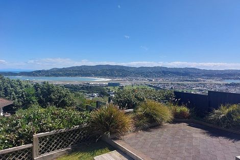 Photo of property in 82 Beacon Hill Road, Strathmore Park, Wellington, 6022