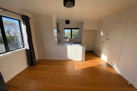 Photo of property in 37 Fairclough Road, Beach Haven, Auckland, 0626