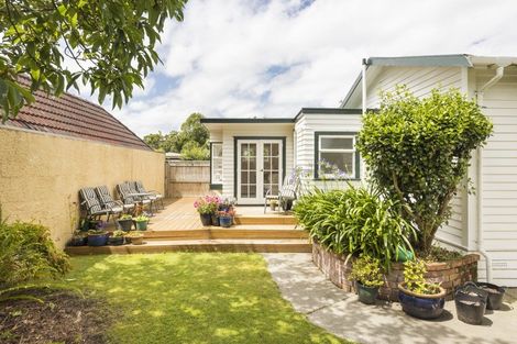 Photo of property in 457 College Street, Hokowhitu, Palmerston North, 4410