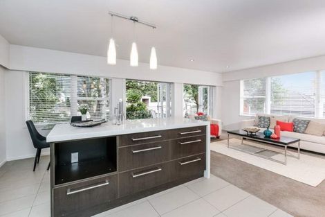 Photo of property in 1/48 Saint Vincent Avenue, Remuera, Auckland, 1050